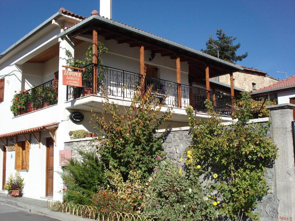 Zephyros Hotel Vytina Exterior photo